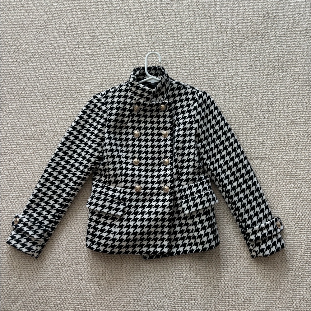 Stylish Black and White Houndstooth Women's Jacket